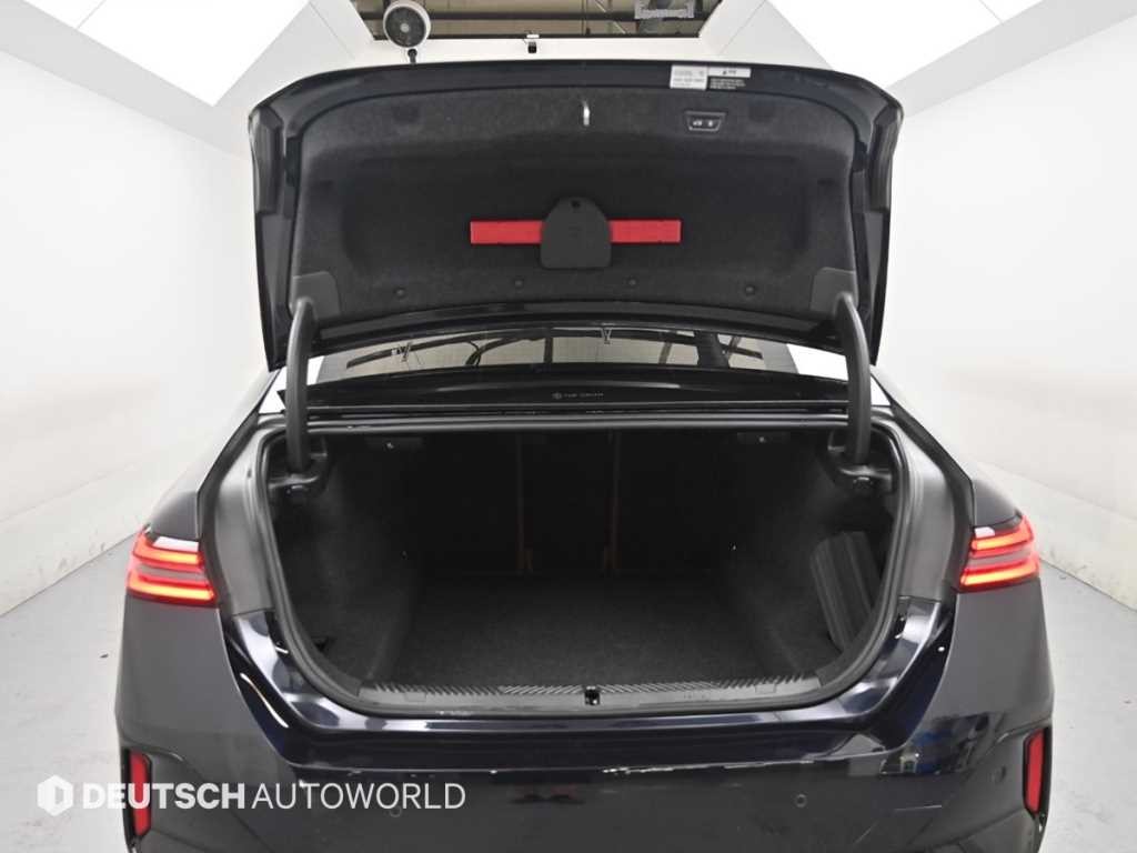 BMW 5시리즈 5시리즈 (G60) 530i xDrive M 스포츠 프로 스페셜 에디션 이미지 19
