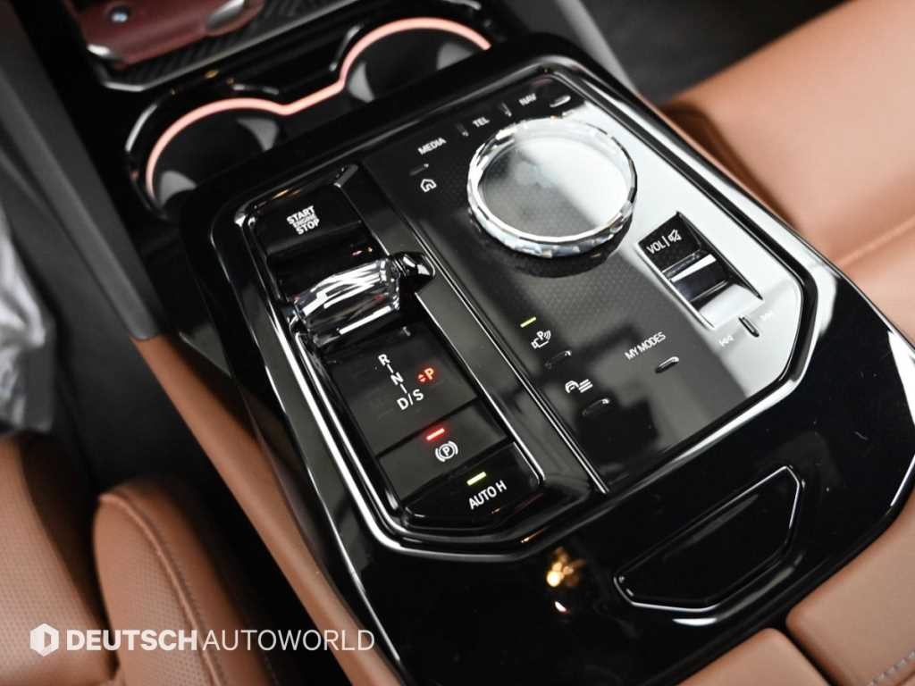 BMW 5시리즈 5시리즈 (G60) 530i xDrive M 스포츠 프로 스페셜 에디션 이미지 9
