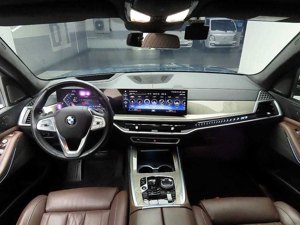 BMW X7 X7 (G07) xDrive 40i 디자인 퓨어 엑셀런스 7인승 이미지 8