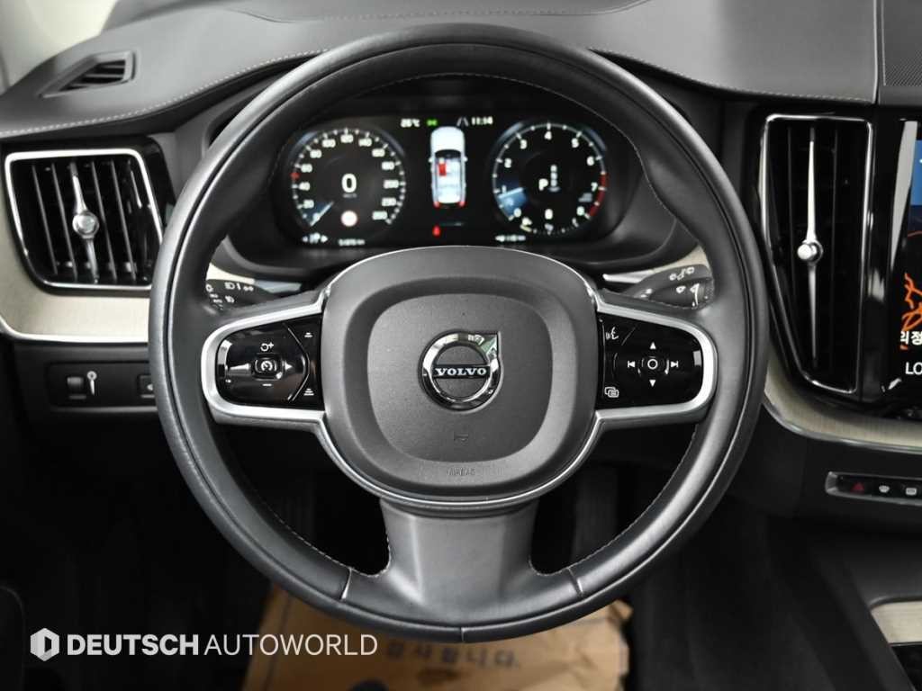 볼보 XC60 XC60(2세대) B6 AWD 인스크립션 이미지 13
