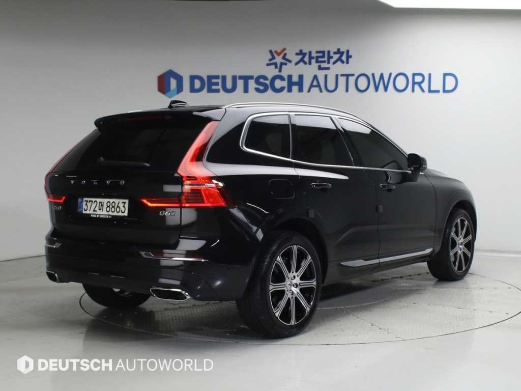 볼보 XC60 XC60(2세대) B6 AWD 인스크립션 이미지 2