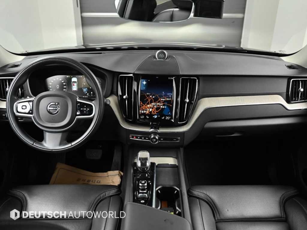 볼보 XC60 XC60(2세대) B6 AWD 인스크립션 이미지 7
