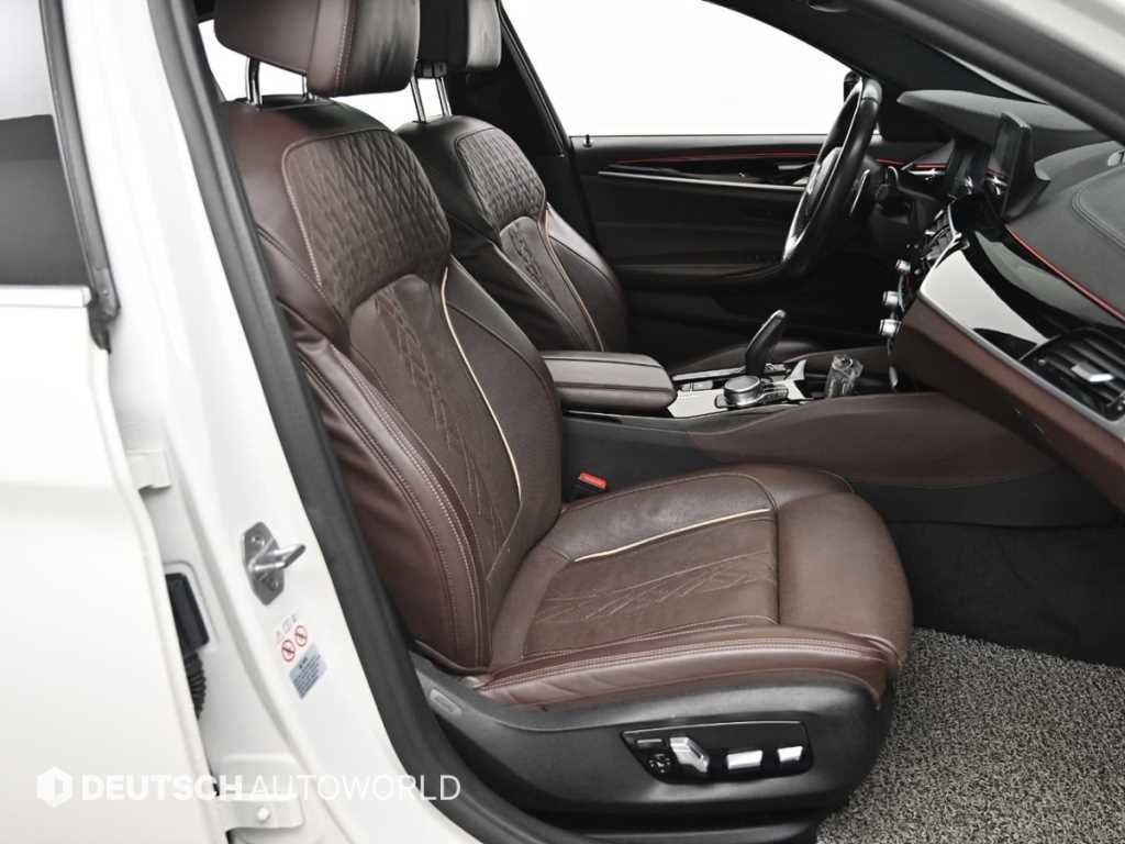 BMW 5시리즈 5시리즈 (G30) 530i M 스포츠 플러스 이미지 9
