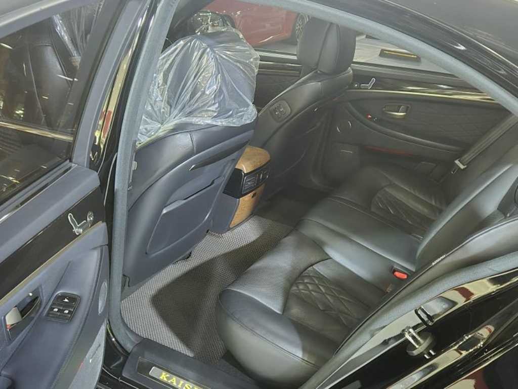 KG모빌리티(쌍용) 체어맨 뉴체어맨W 가솔린 4WD CW600 4TRONIC 프레스티지 이미지 12