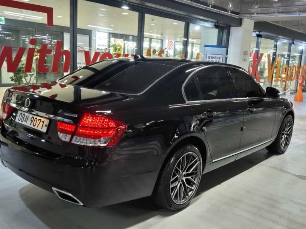 KG모빌리티(쌍용) 체어맨 뉴체어맨W 가솔린 4WD CW600 4TRONIC 프레스티지 이미지 4