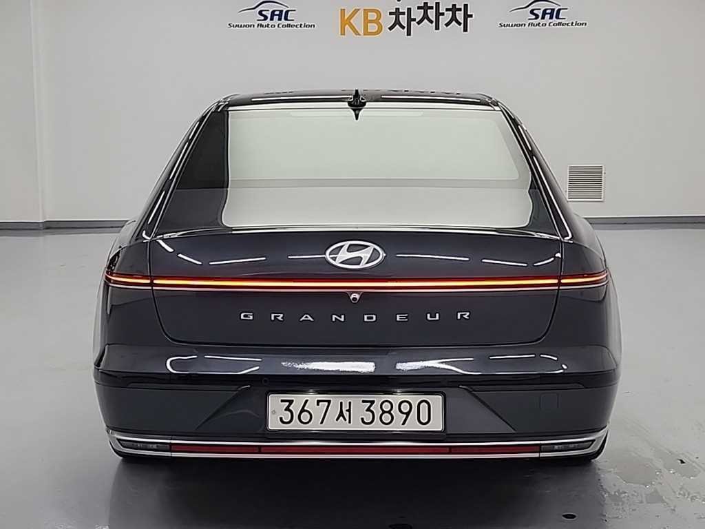 현대 그랜저 그랜저 (GN7) 가솔린 2.5 2WD 익스클루시브 이미지 3