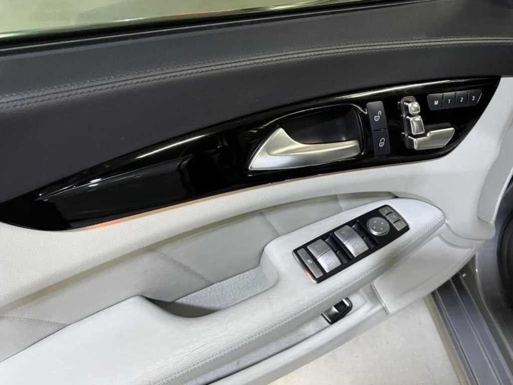 벤츠 CLS 클래스 CLS클래스 W218 CLS 63 AMG 이미지 13