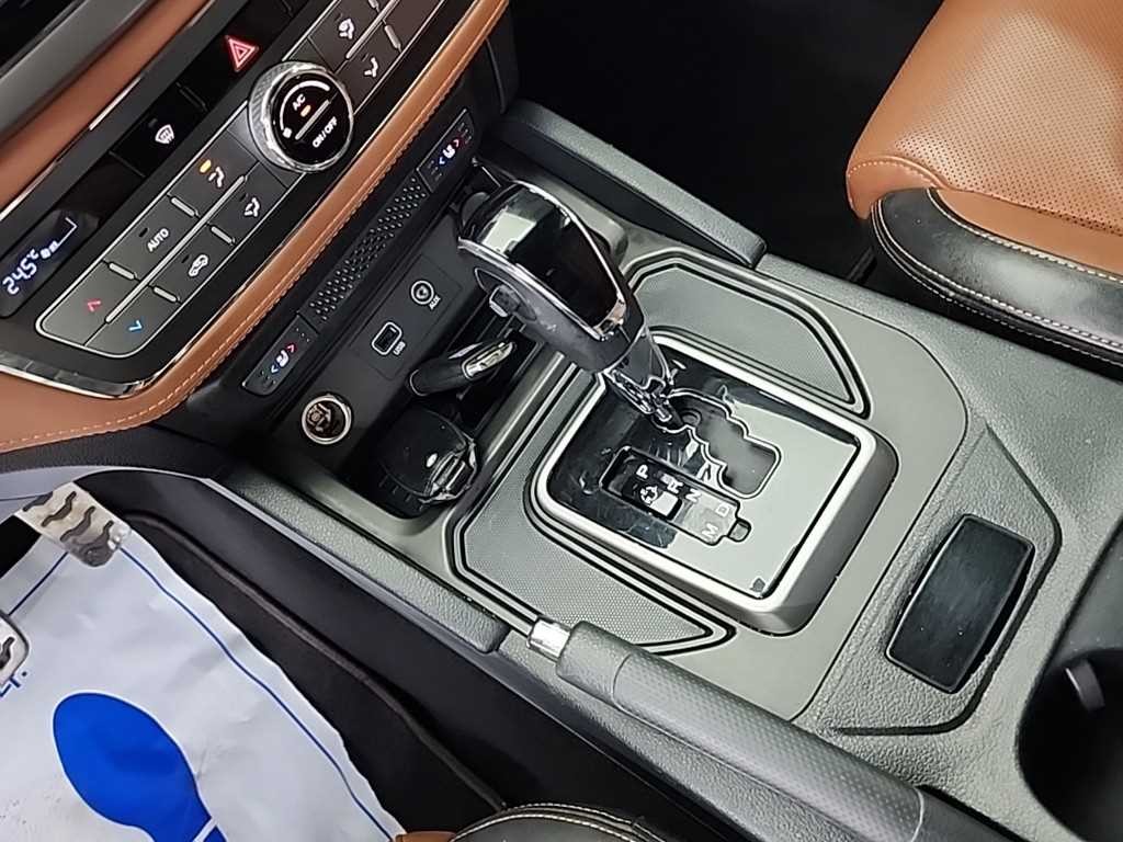 KG모빌리티(쌍용) 렉스턴 렉스턴 스포츠 2WD 디젤 2.2 노블레스 이미지 8