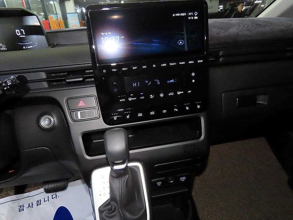 현대 스타리아 2WD 디젤 카고 모던 5인승 이미지 11