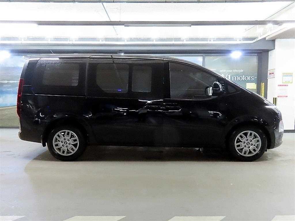 현대 스타리아 2WD 디젤 카고 모던 5인승 이미지 3