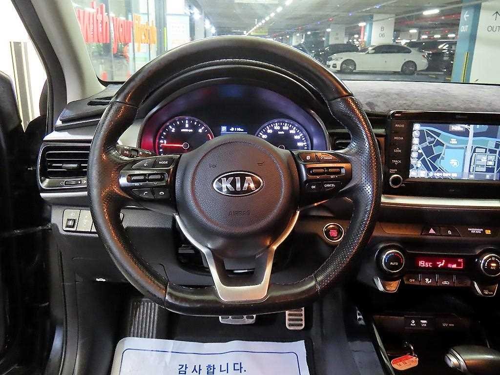기아 스토닉 디젤 1.6 프레스티지 이미지 8