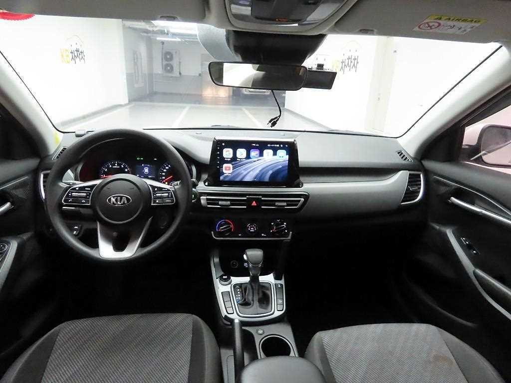 기아 셀토스 가솔린 1.6 터보 4WD 트렌디 이미지 7