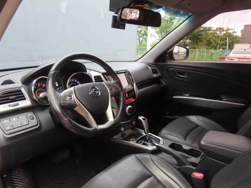 KG모빌리티(쌍용) 티볼리 가솔린 2WD 1.6 LX 최고급형 이미지 16