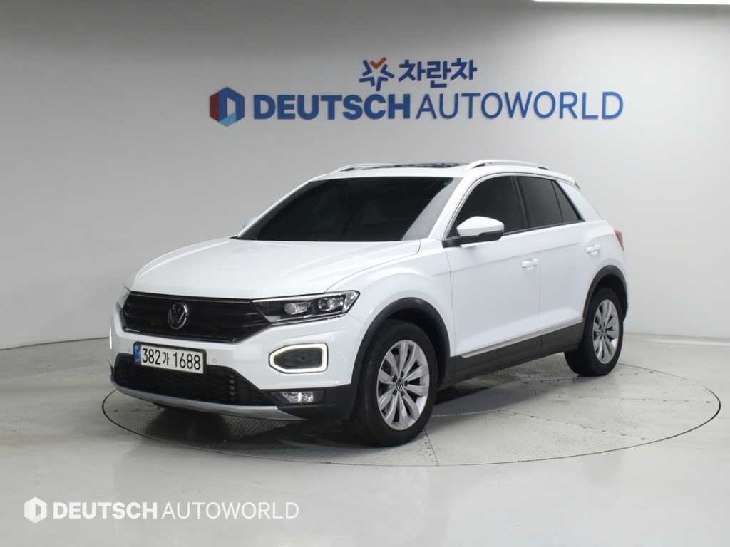 폭스바겐 티록 2.0 TDI 프리미엄 이미지 1