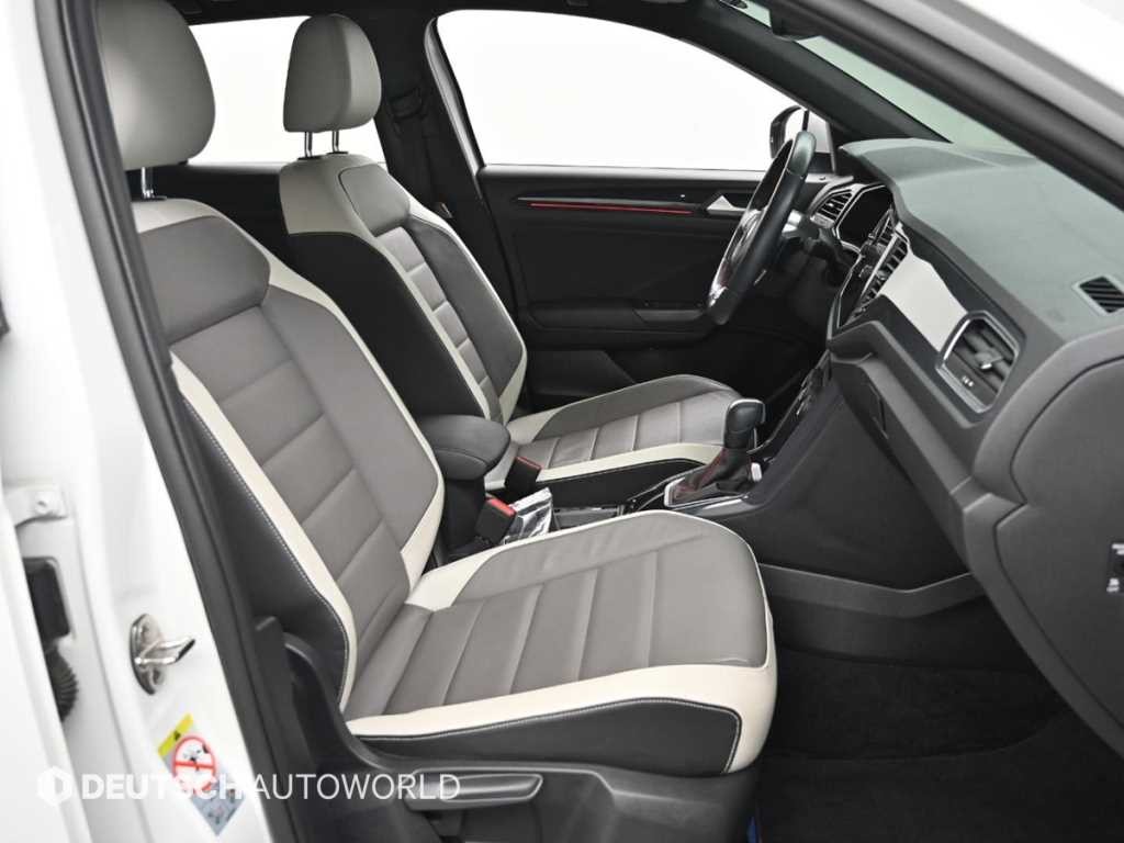 폭스바겐 티록 2.0 TDI 프리미엄 이미지 10