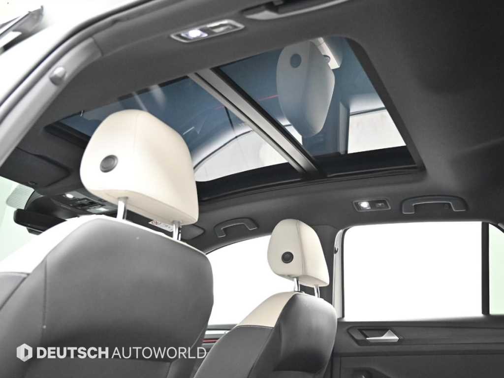 폭스바겐 티록 2.0 TDI 프리미엄 이미지 18
