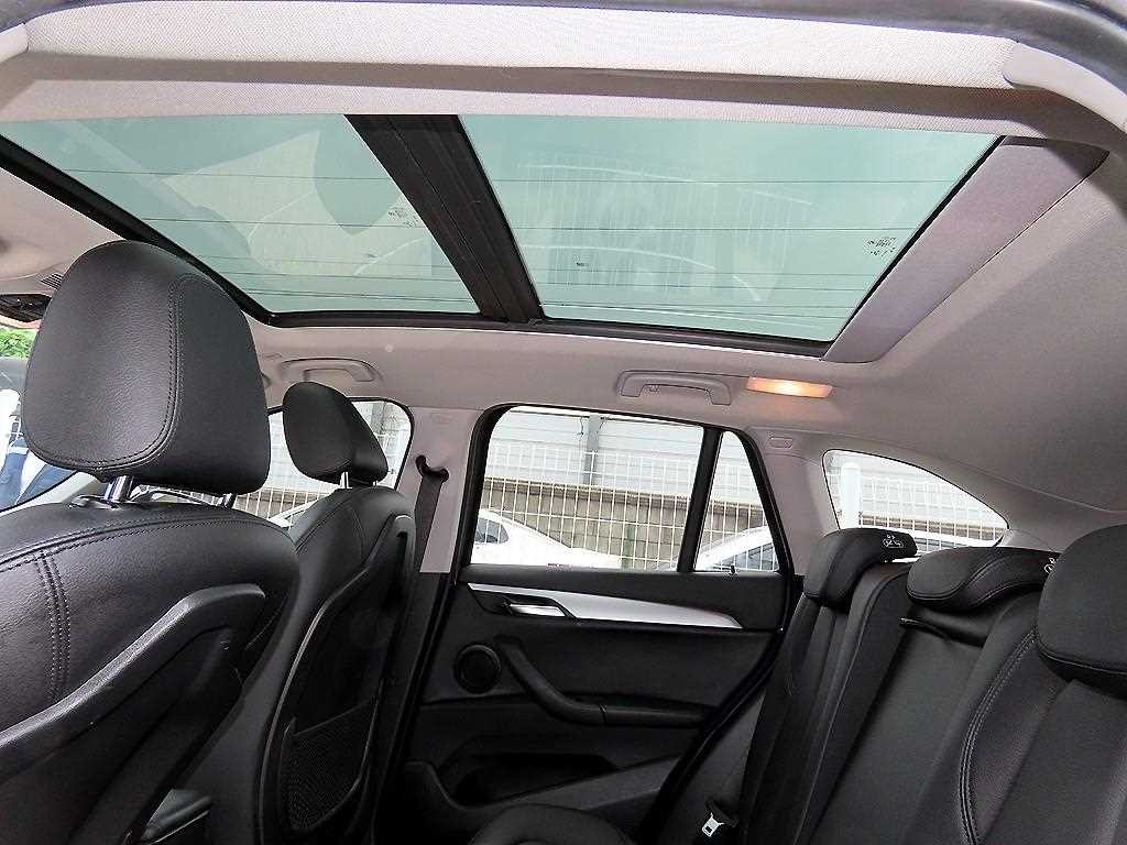 BMW X1 X1 (F48) xDrive 18d 프리미엄 이미지 17
