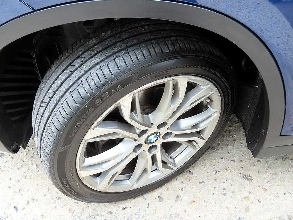 BMW X1 X1 (F48) xDrive 18d 프리미엄 이미지 20