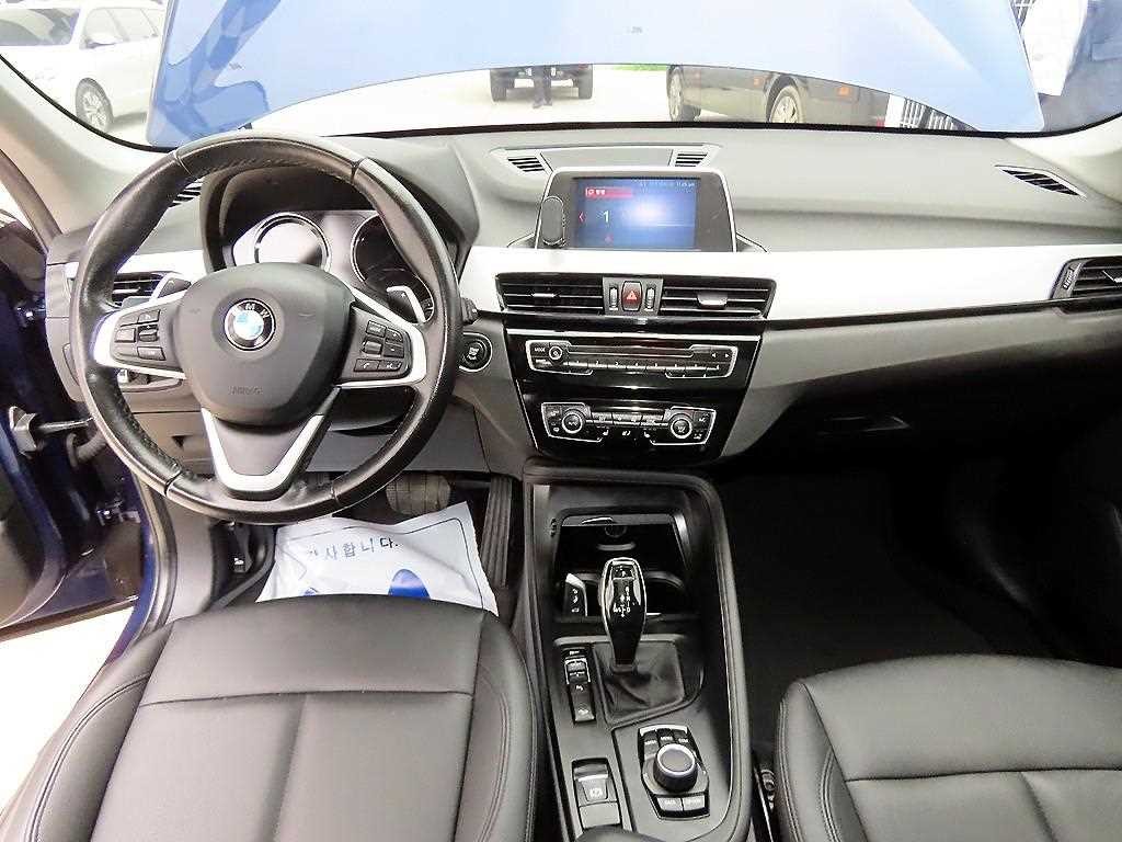 BMW X1 X1 (F48) xDrive 18d 프리미엄 이미지 7