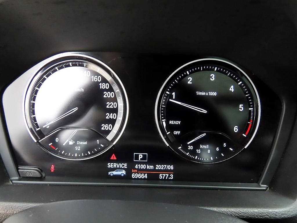BMW X1 X1 (F48) xDrive 18d 프리미엄 이미지 9