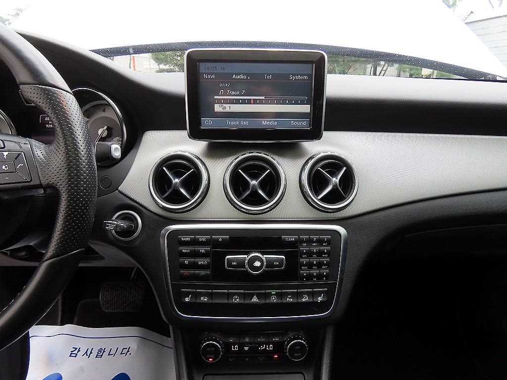 벤츠 GLA 클래스 GLA클래스 X156 GLA200 CDI 4MATIC 이미지 12