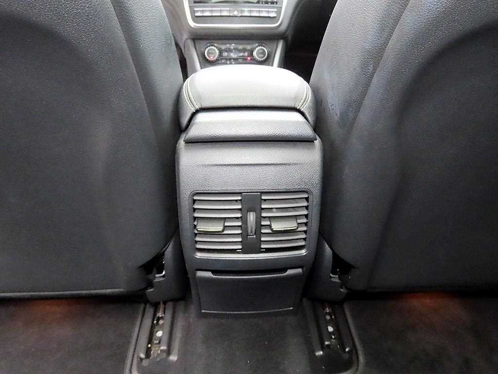 벤츠 GLA 클래스 GLA클래스 X156 GLA200 CDI 4MATIC 이미지 14