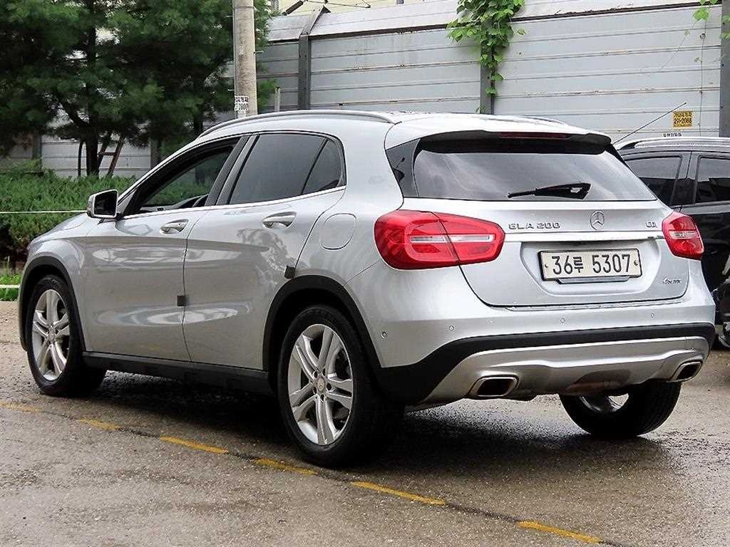 벤츠 GLA 클래스 GLA클래스 X156 GLA200 CDI 4MATIC 이미지 3