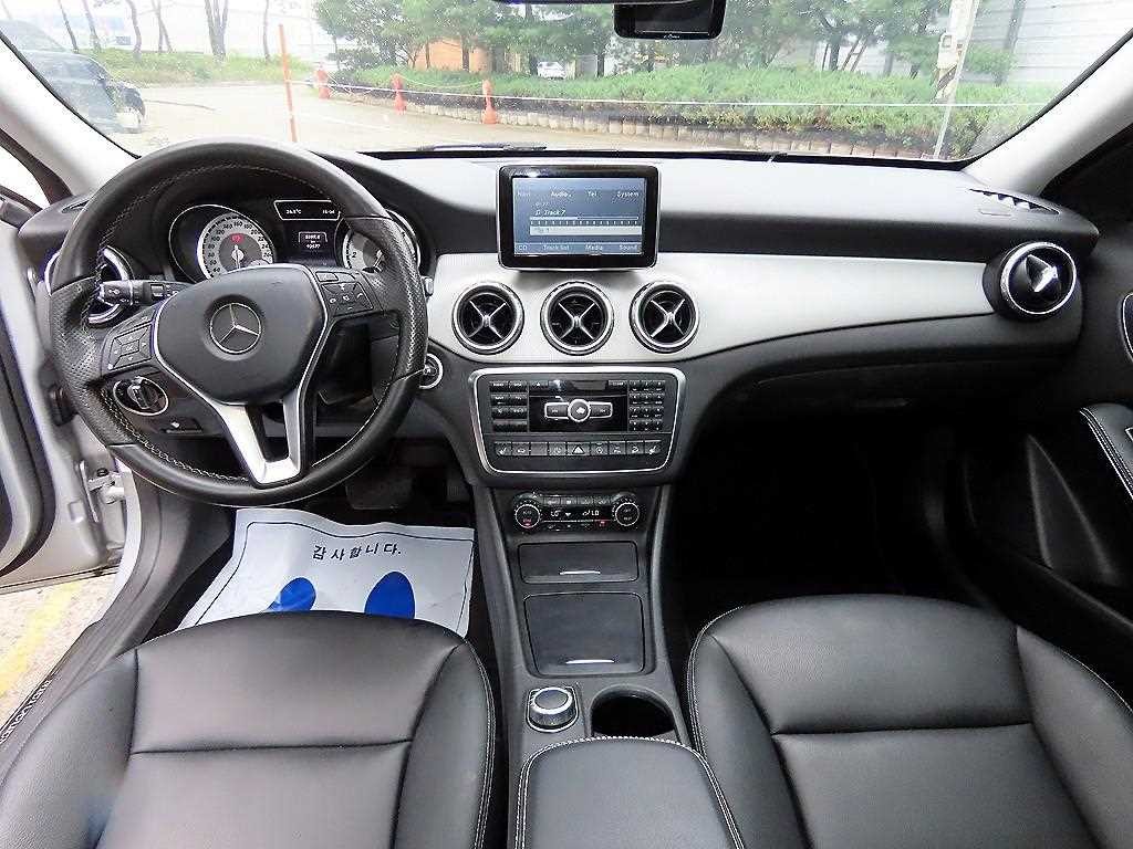 벤츠 GLA 클래스 GLA클래스 X156 GLA200 CDI 4MATIC 이미지 7