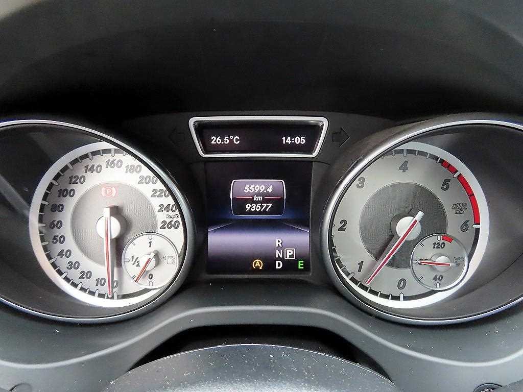 벤츠 GLA 클래스 GLA클래스 X156 GLA200 CDI 4MATIC 이미지 9