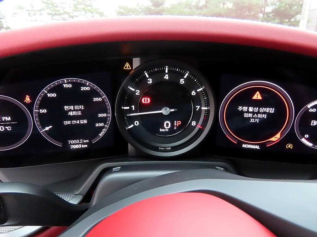 포르쉐 911 911(992) 카레라 S 카브리올레 이미지 13