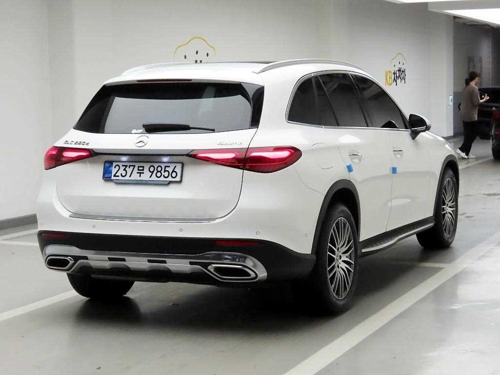 벤츠 GLC 클래스 GLC클래스 X254 GLC220 d 4MATIC 이미지 4