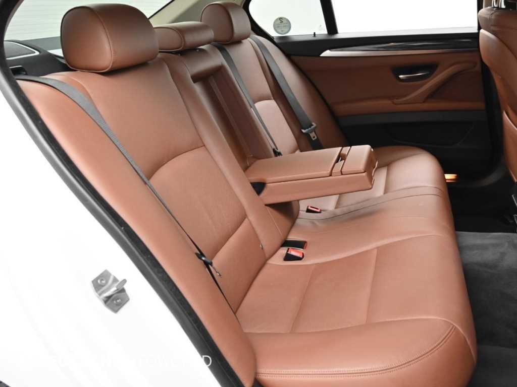 BMW 5시리즈 5시리즈 (F10) 530d xDrive 이미지 12