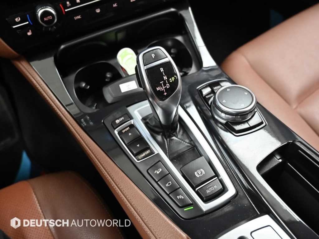 BMW 5시리즈 5시리즈 (F10) 530d xDrive 이미지 9