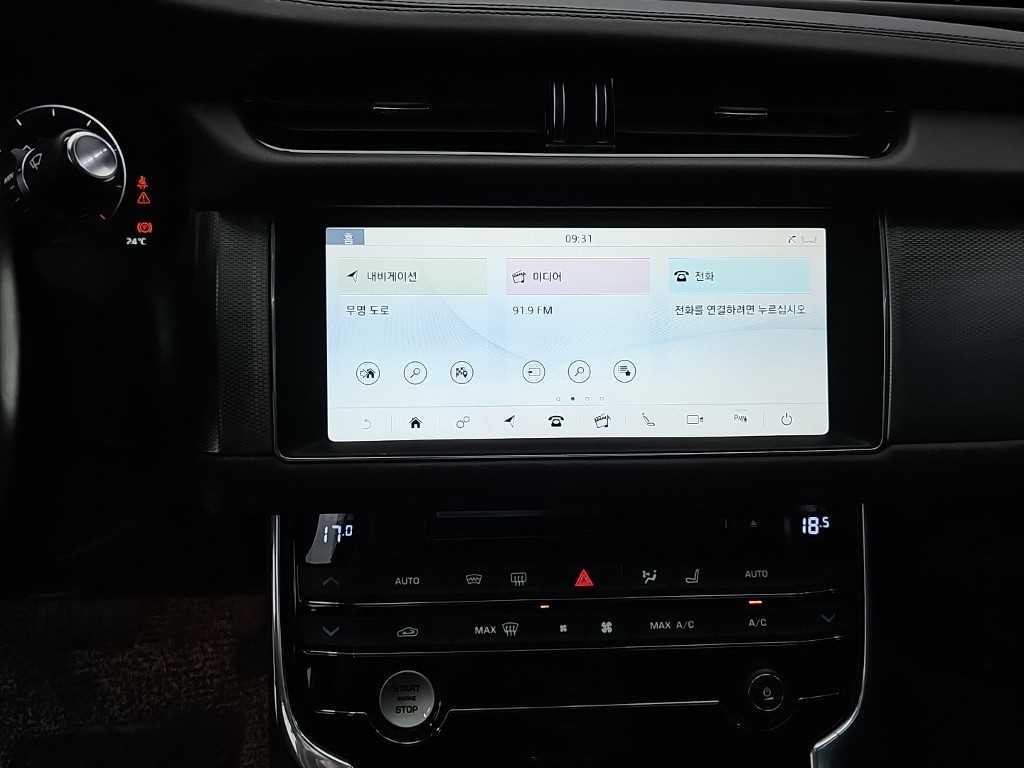 재규어 XF XF(X260) 2.5T 포트폴리오 이미지 10