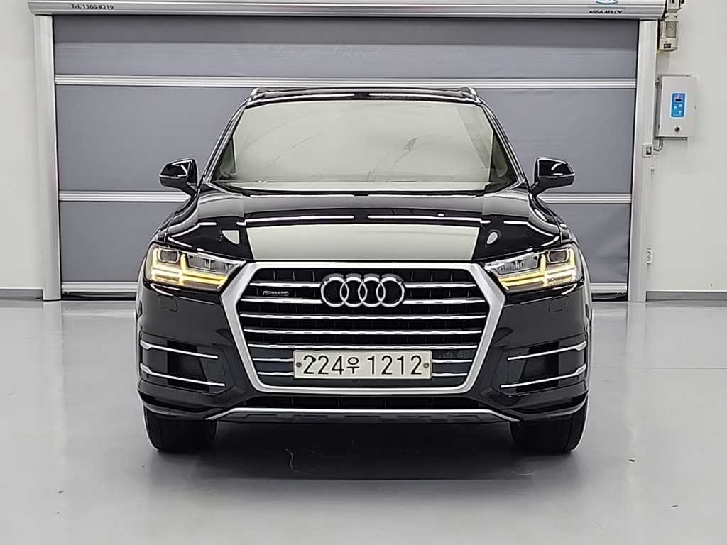 아우디 Q7 Q7 (4M) 45 TFSI 콰트로 이미지 2