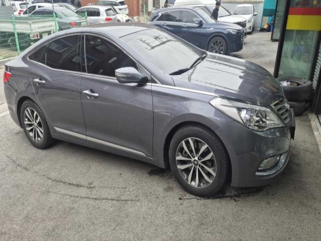 현대 그랜저 그랜저 HG HG240 LUXURY 이미지 3