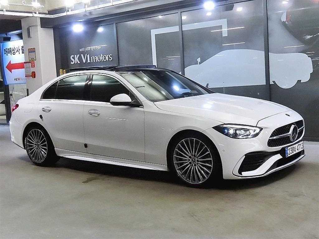 벤츠 C 클래스 C클래스 W206 C300 4MATIC AMG 라인 이미지 1