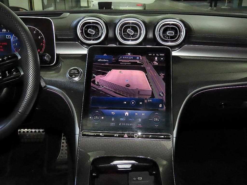 벤츠 C 클래스 C클래스 W206 C300 4MATIC AMG 라인 이미지 11