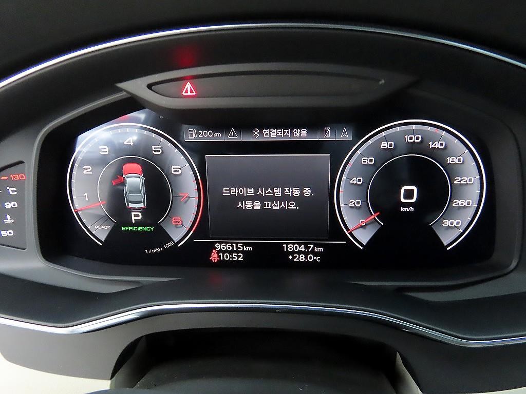 아우디 A7 A7 (4K) 55 TFSI 콰트로 프리미엄 이미지 9