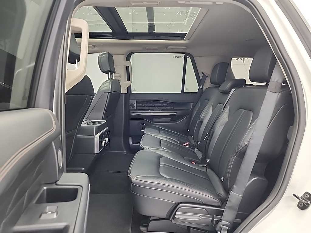 포드 익스피디션 3.5 EcoBoost Platinum 이미지 12