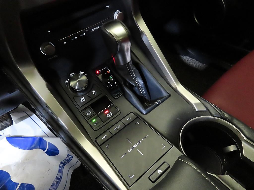 렉서스 NX NX 300h 슈프림 이미지 12