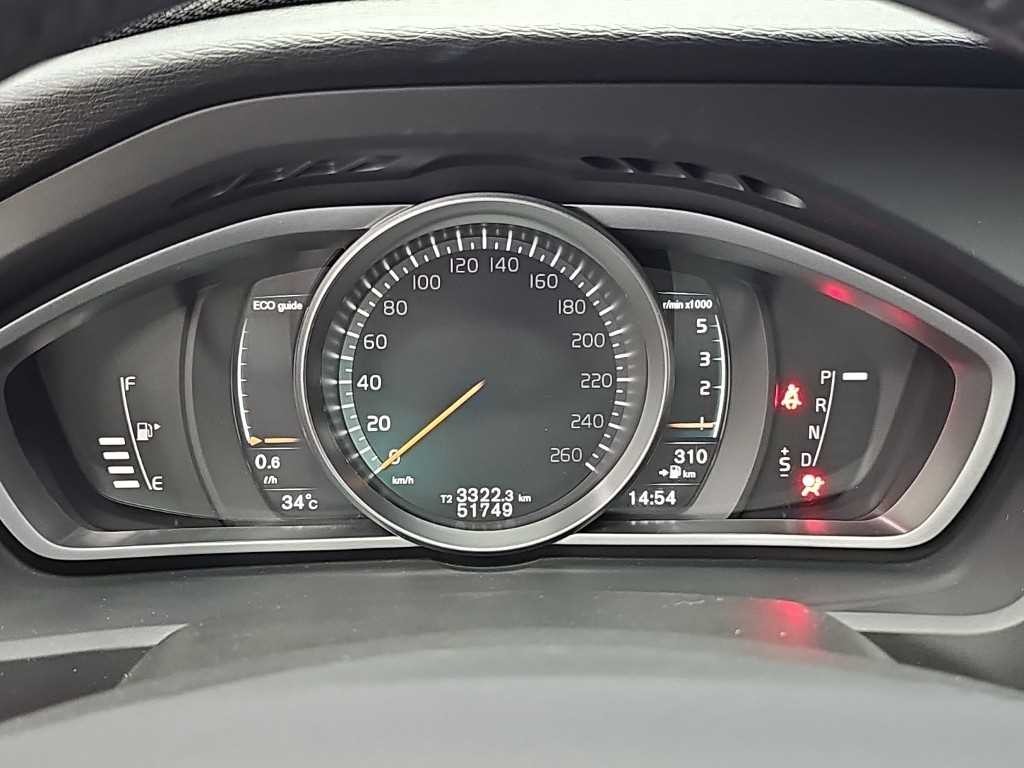 볼보 V40 V40 크로스컨트리 D3 이미지 6