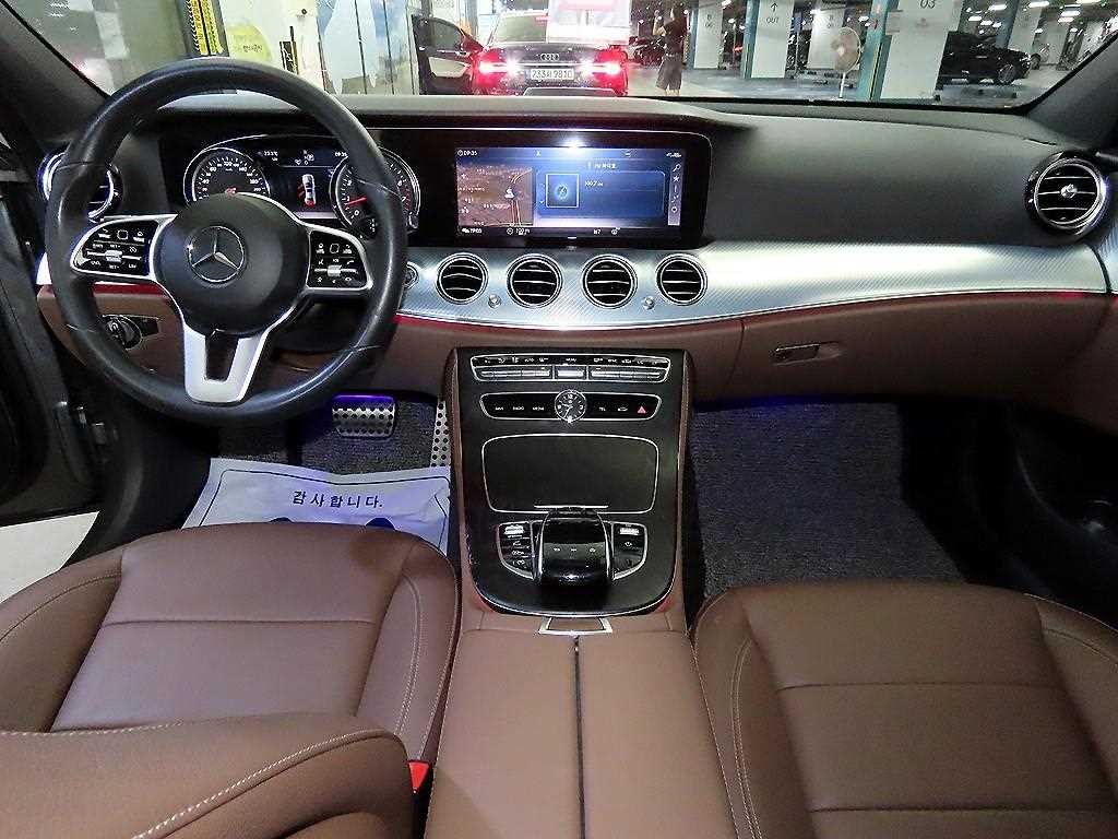 벤츠 E 클래스 E-클래스 W213 E250 아방가르드 이미지 10