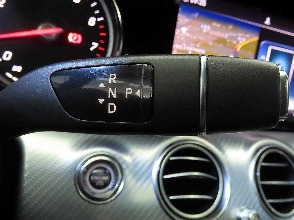 벤츠 E 클래스 E-클래스 W213 E250 아방가르드 이미지 12
