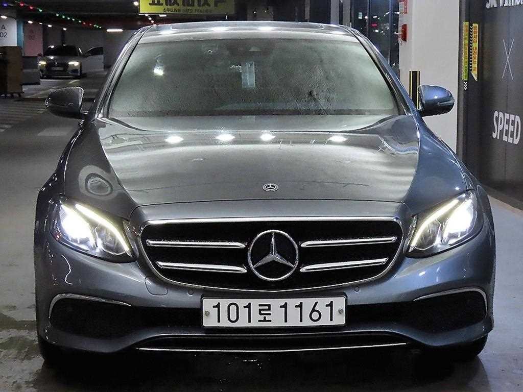 벤츠 E 클래스 E-클래스 W213 E250 아방가르드 이미지 2