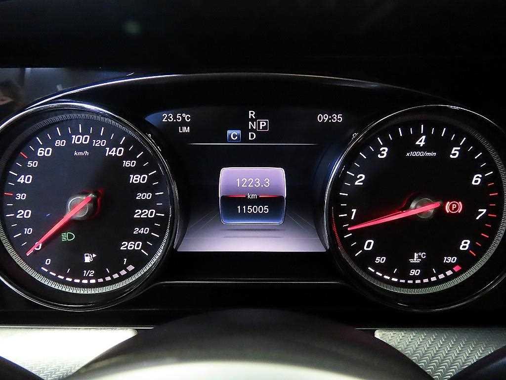 벤츠 E 클래스 E-클래스 W213 E250 아방가르드 이미지 9