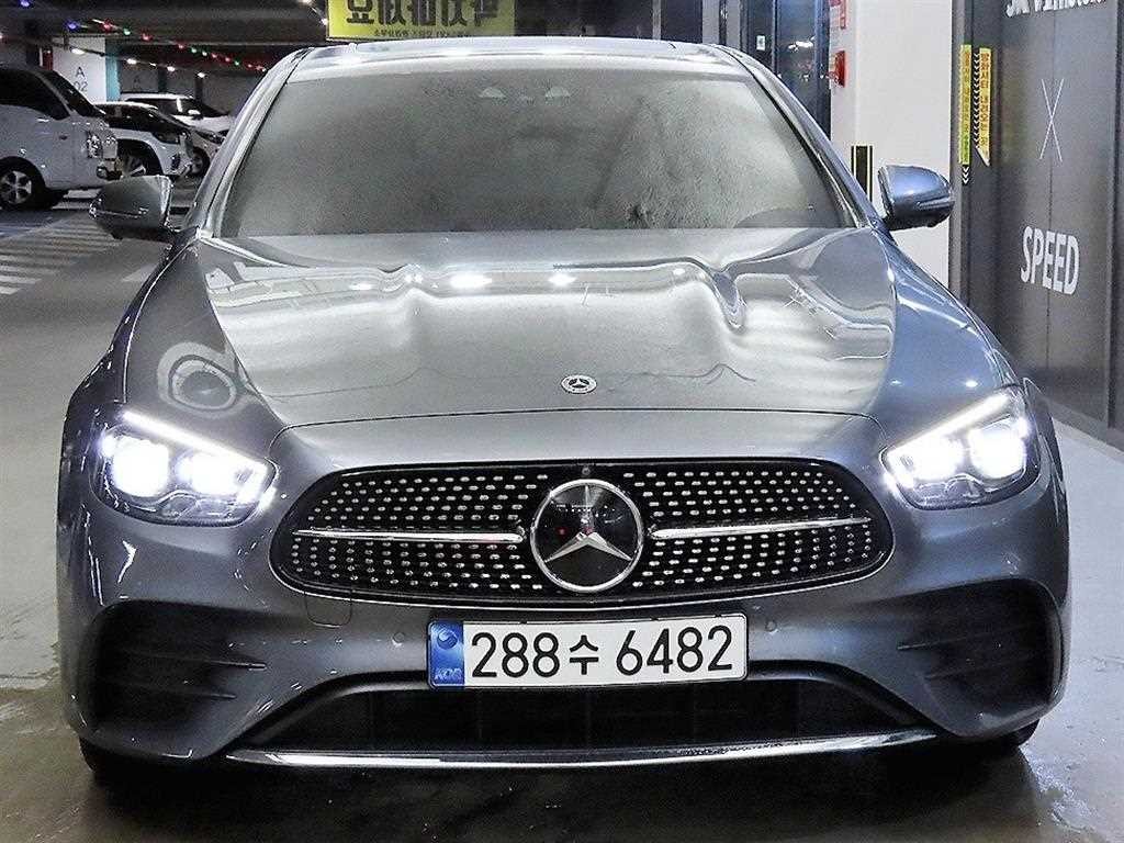 벤츠 E 클래스 E-클래스 W213 E220d 4MATIC AMG라인 이미지 2
