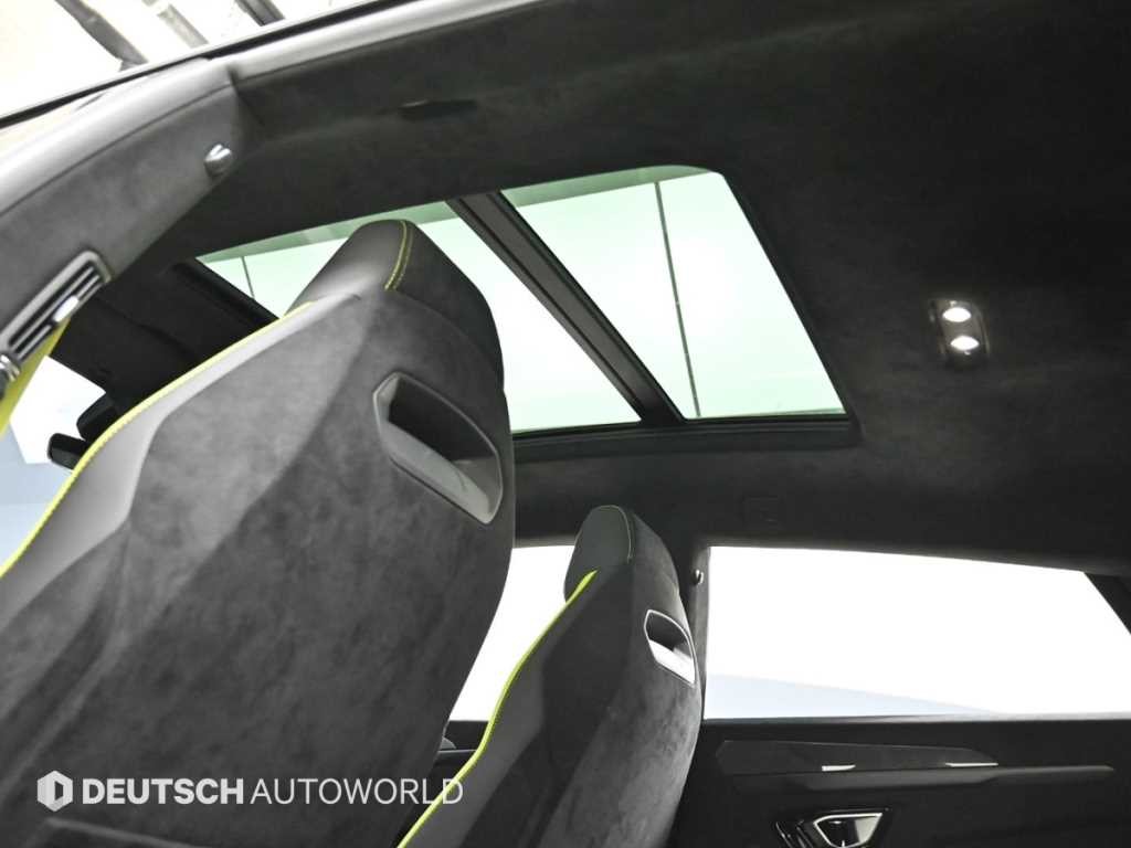 람보르기니 우루스 4.0 V8 퍼포만테 이미지 18