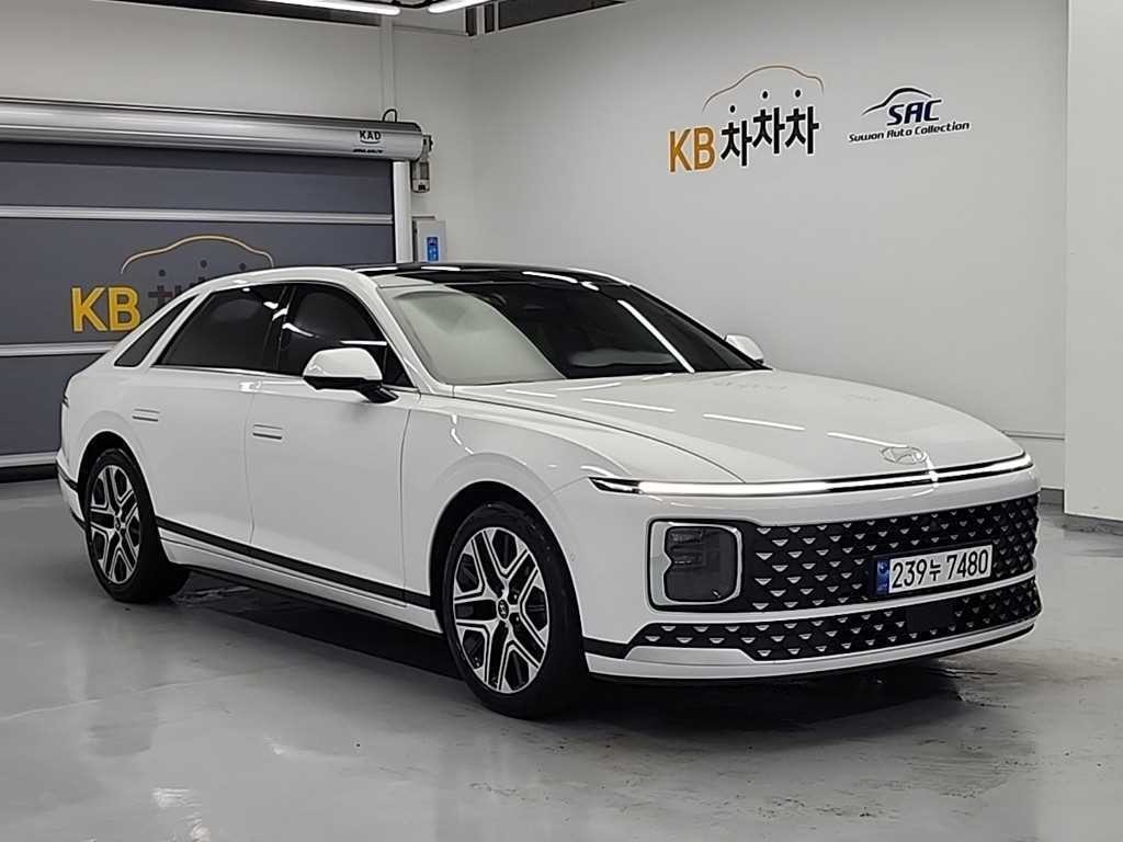 현대 그랜저 그랜저 (GN7) 가솔린 2.5 2WD 익스클루시브 이미지 4