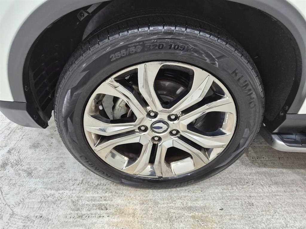 KG모빌리티(쌍용) 렉스턴 G4렉스턴 디젤 2.2 4WD 럭셔리 이미지 18